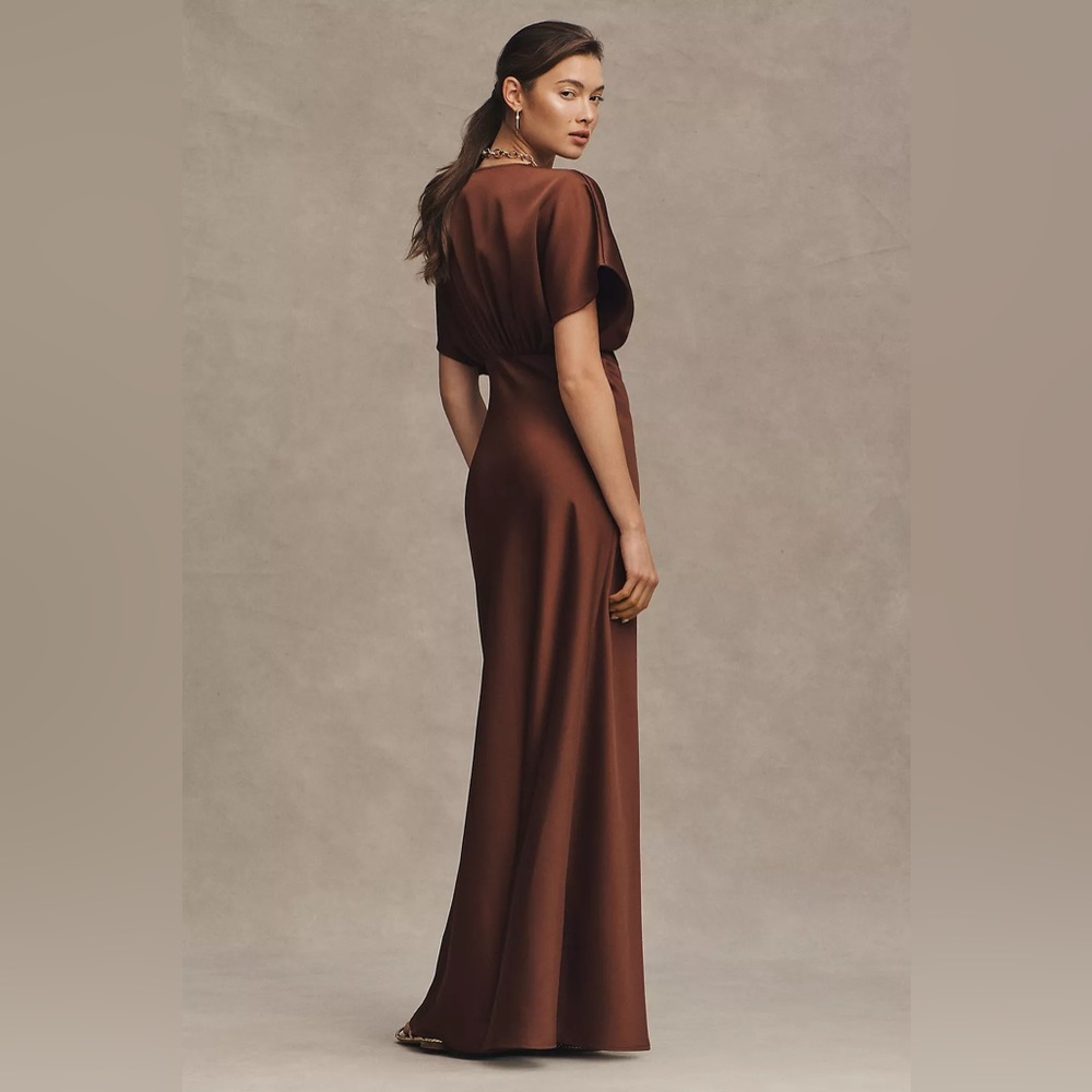 🏷️ NWT Anthropologie BHLDN Leila Deep-V Flutter-Sleeve Satin A-Line Gown